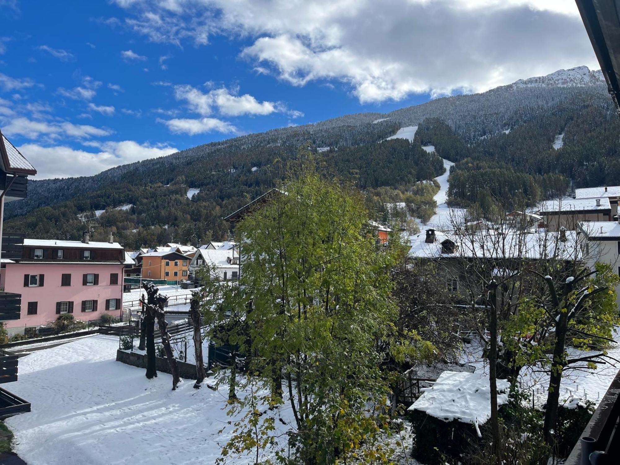 Giava'S Mountain Place Aprica Esterno foto