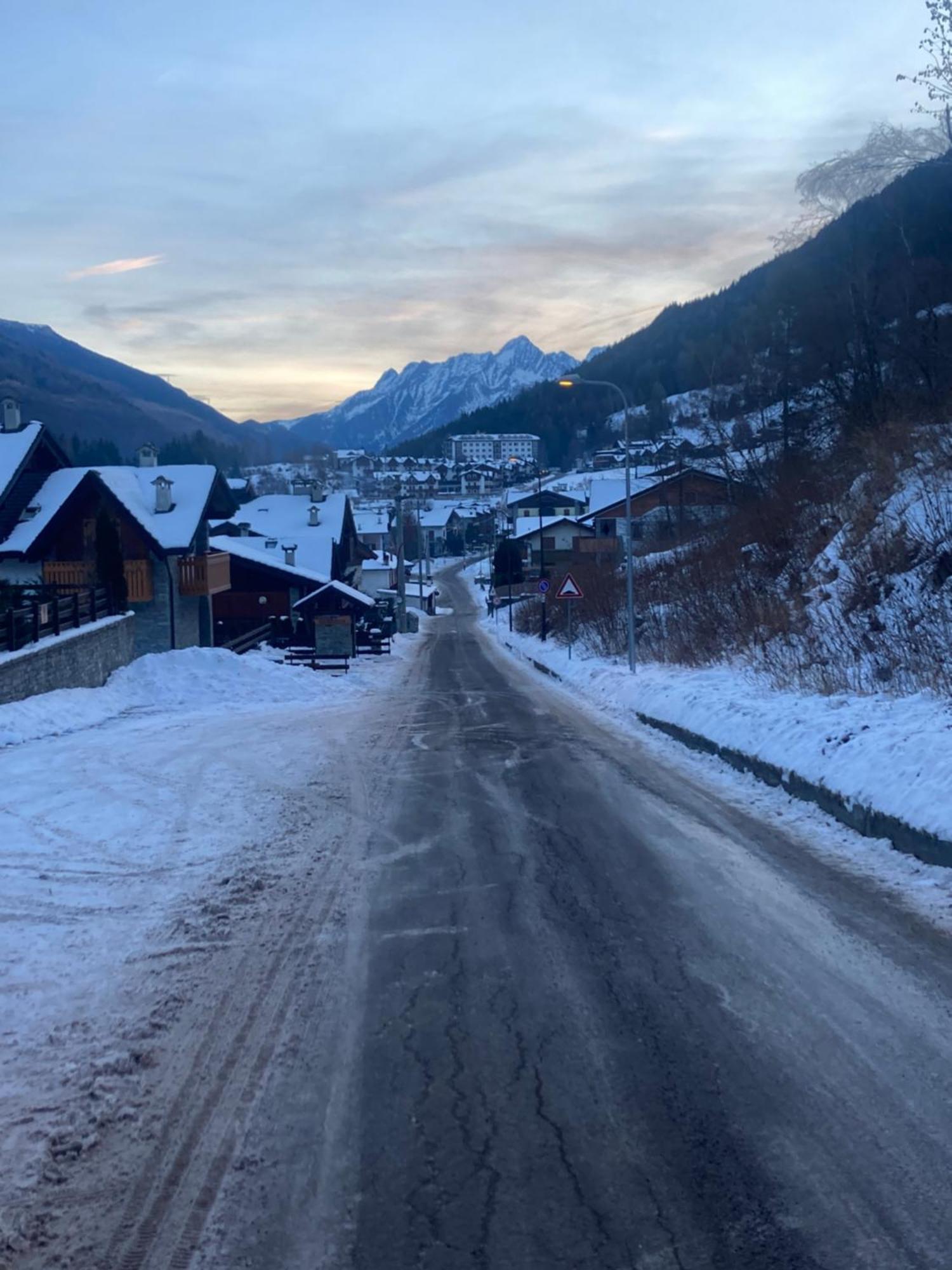 Giava'S Mountain Place Aprica Esterno foto